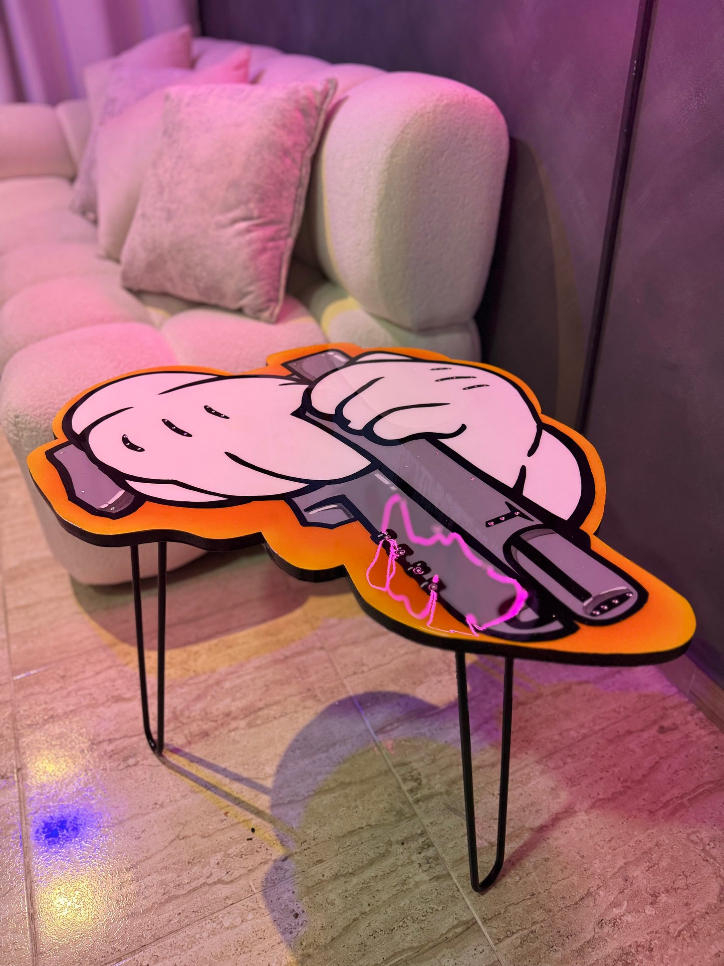 Mesa Pistola.
